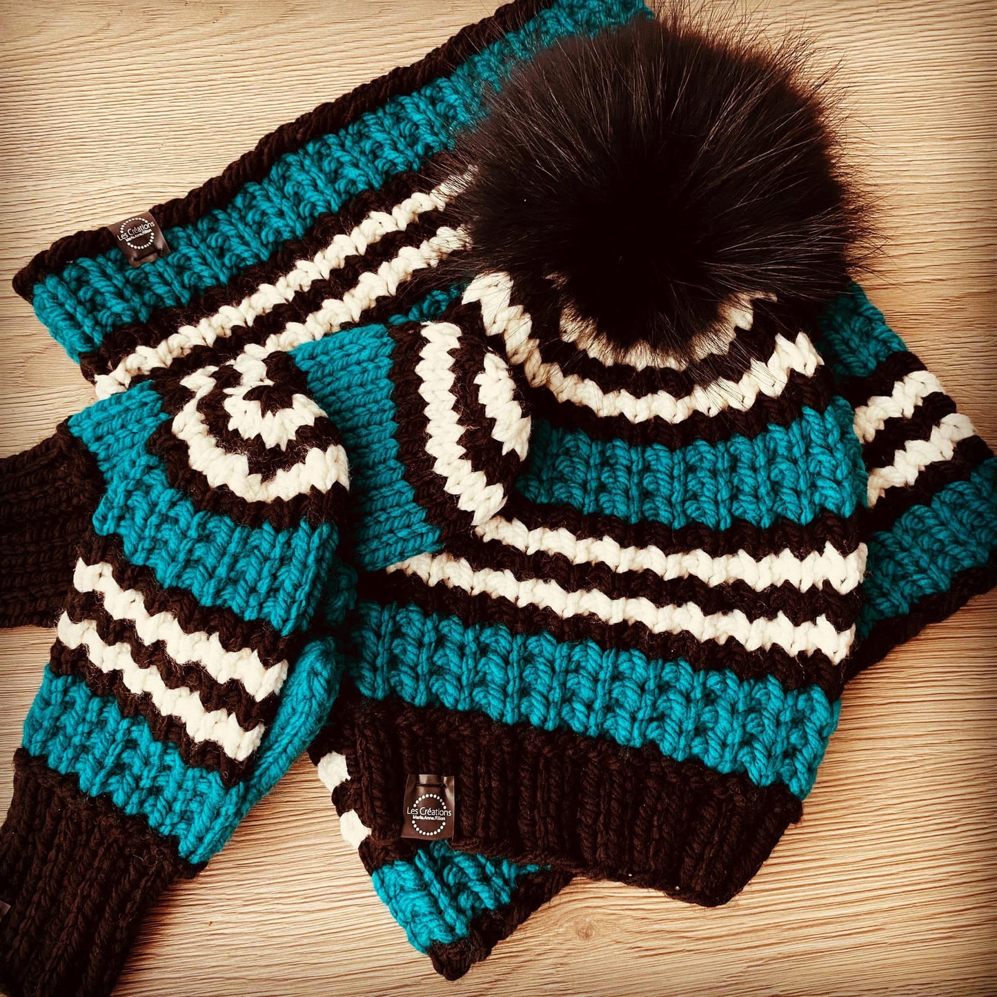 Prêt à partir trio tuque, snood et mitaine