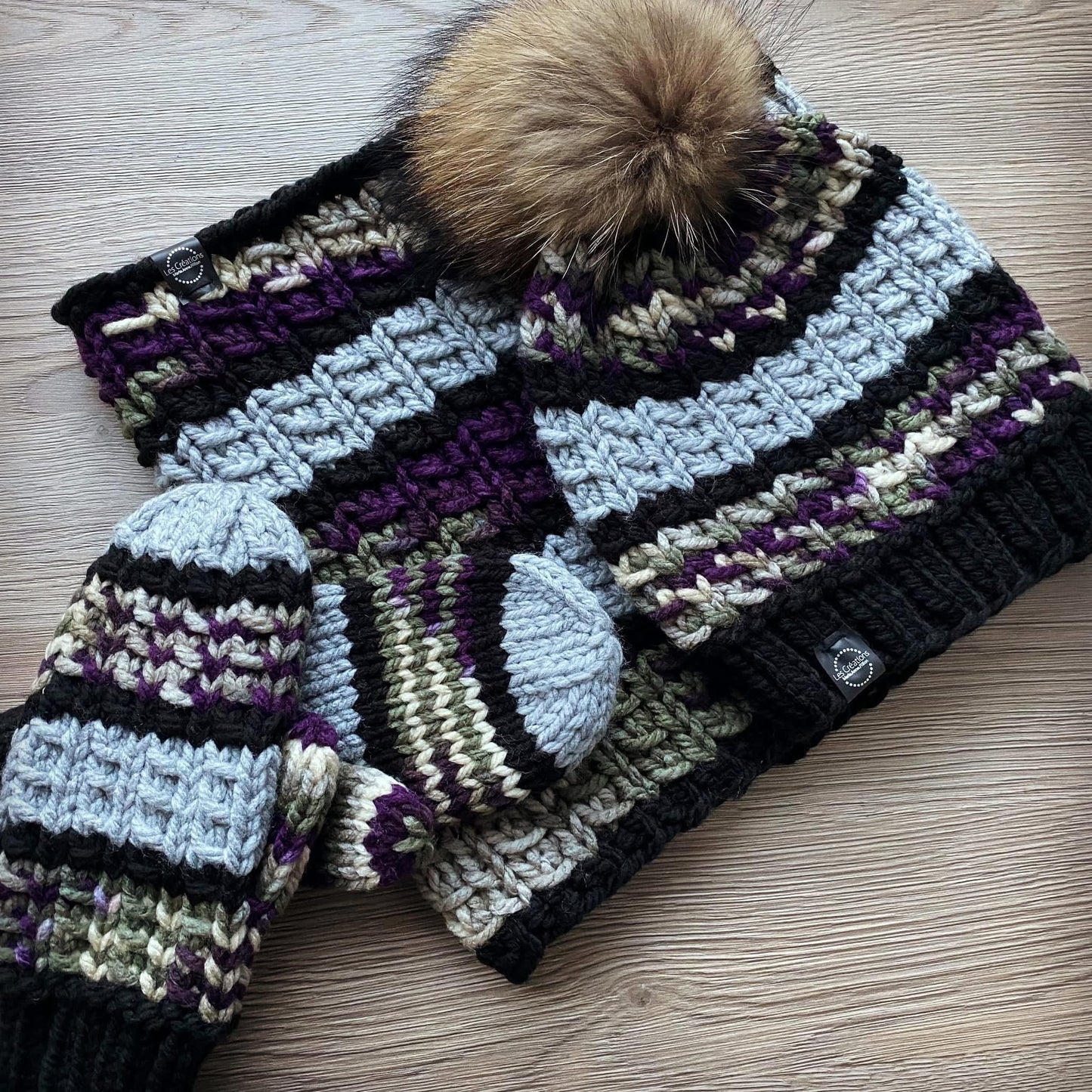 Prêt à partir modèle Esquimau, tuque et snood (mitaines non inclus)