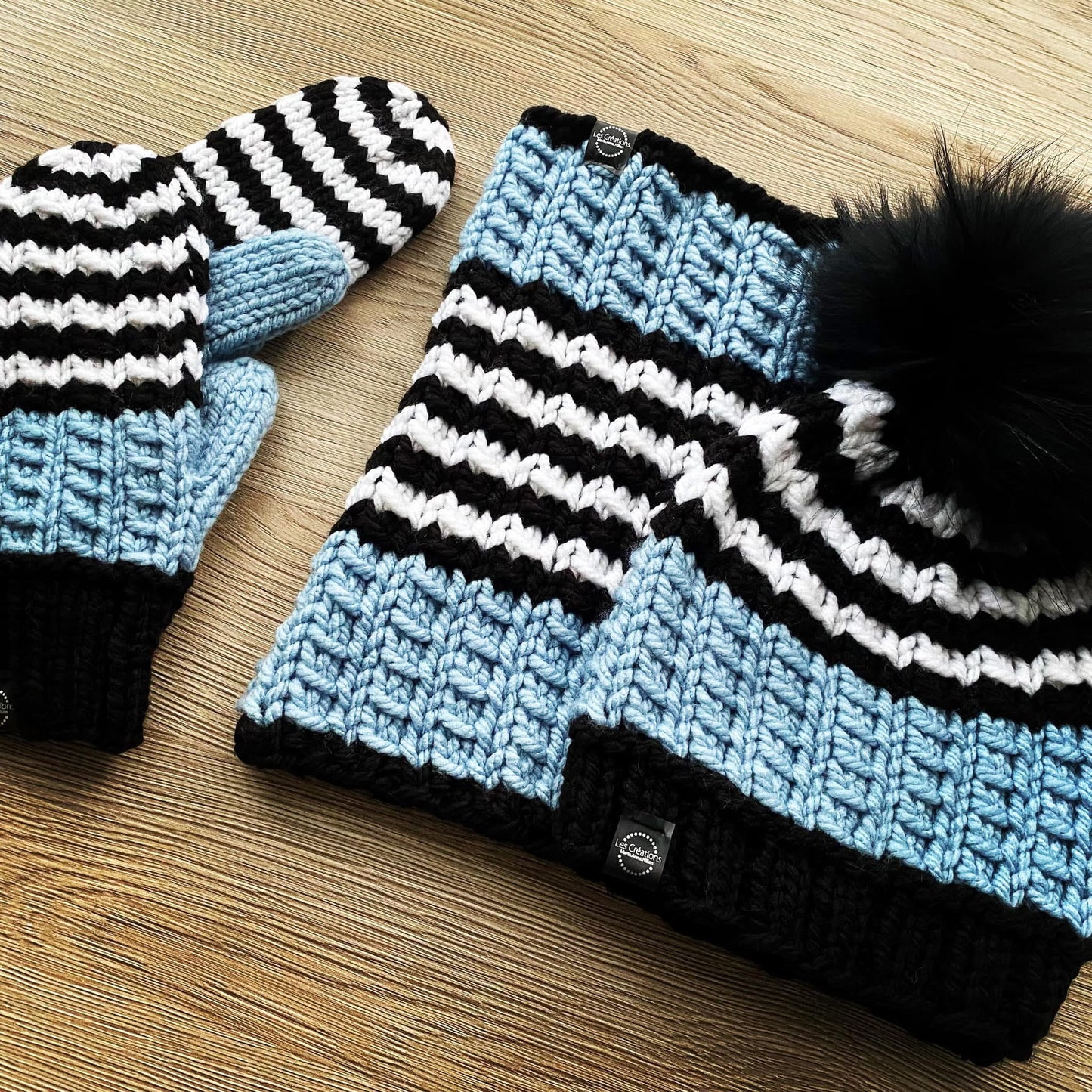 Prêt à partir trio tuque, snood et mitaine