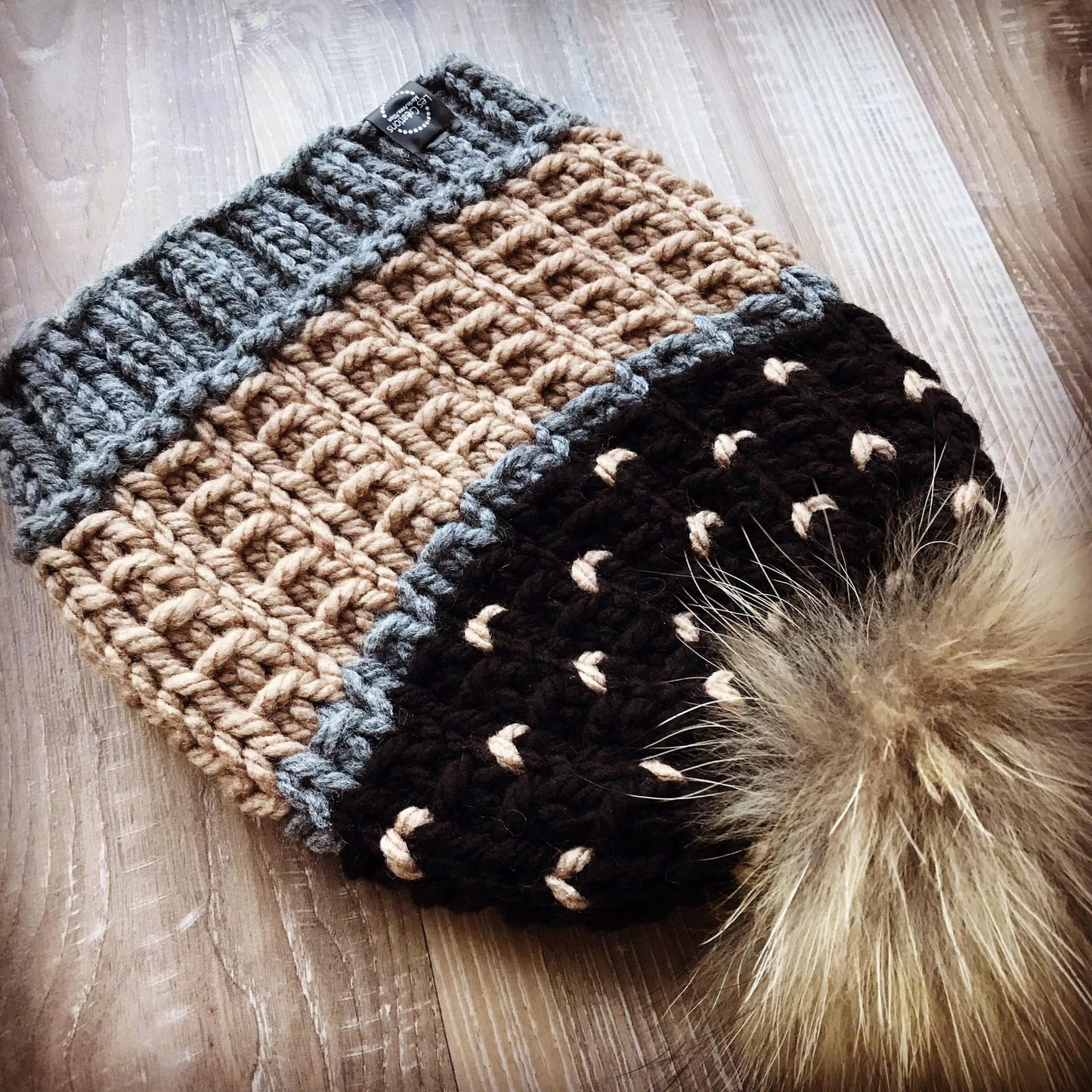 Prêt à partir modèle Esquimau, tuque et snood