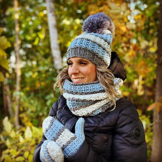 Prêt à partir modèle Esquimau, tuque, snood et mitaine