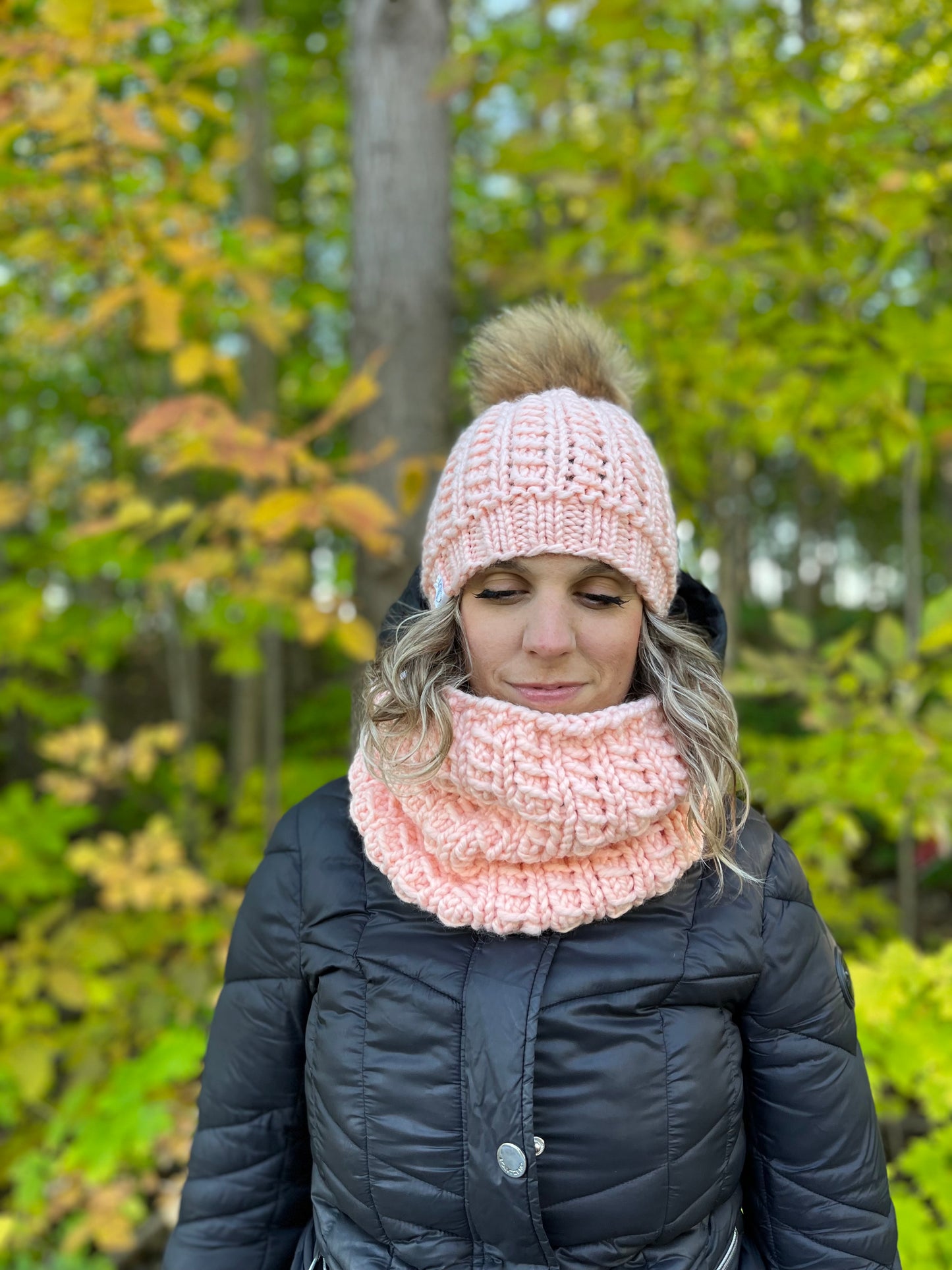 Prêt à partir modèle Esquimau, tuque et snood